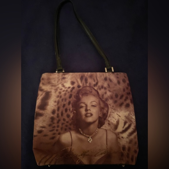 Marilyn Monroe Purse - Picture 1 of 5